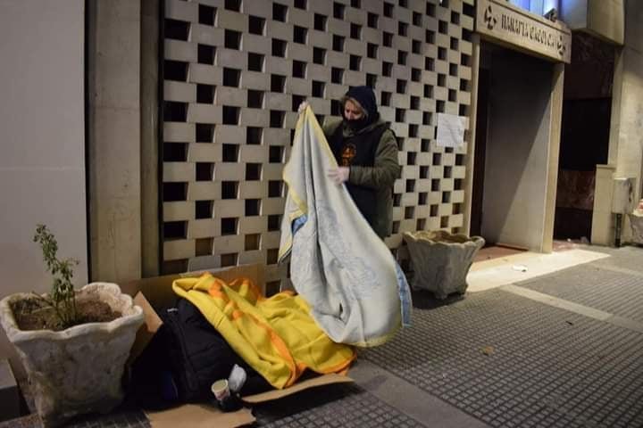 Οι Καλοί Σαμαρείτες που ταΐζουν τους άστεγους της Θεσσαλονίκης, φωτογραφία-1