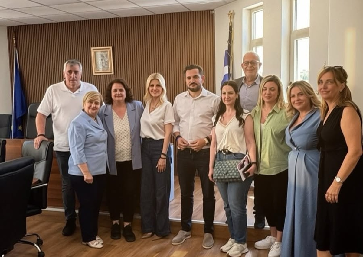 Έλενα Ράπτη: Σε λειτουργία το νέο Συμβουλευτικό Κέντρο Αγίων