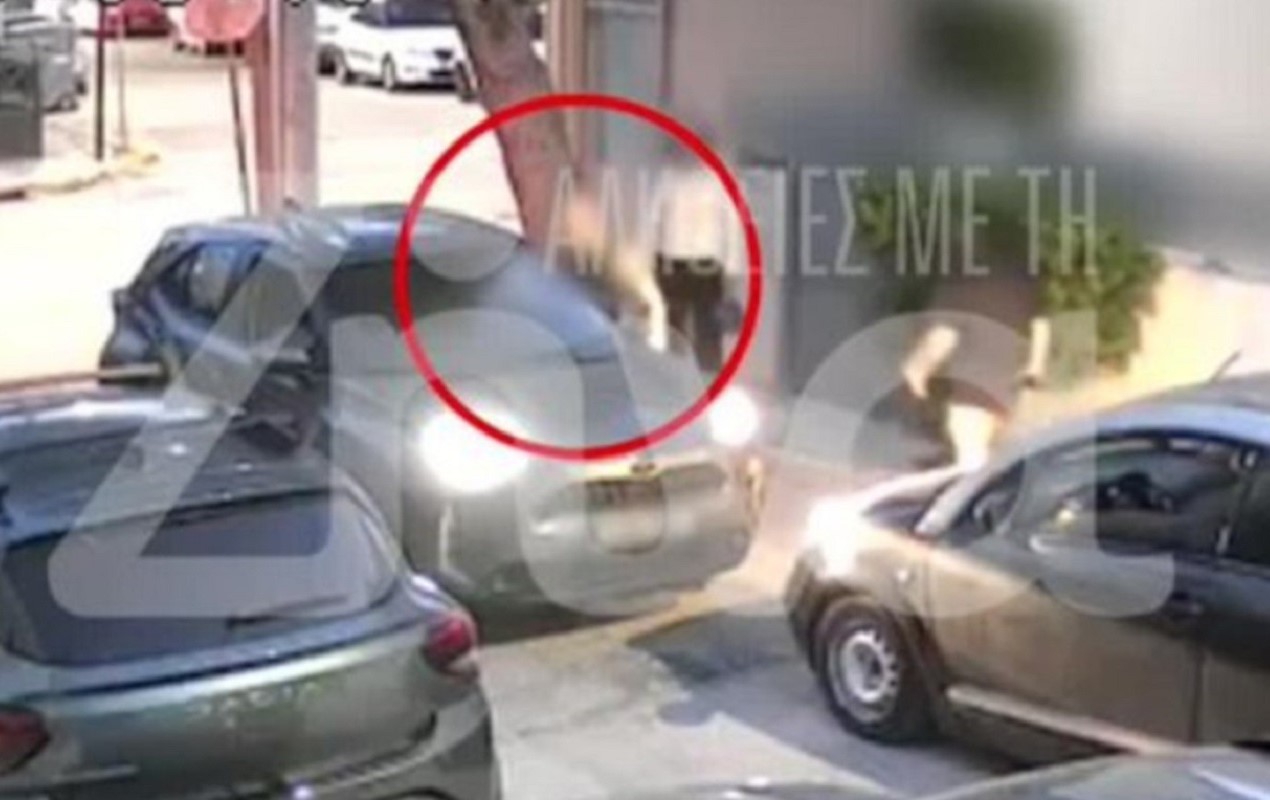 Ίλιον: Οδηγός χτύπησε γυναίκα οδηγό για μια προτερ