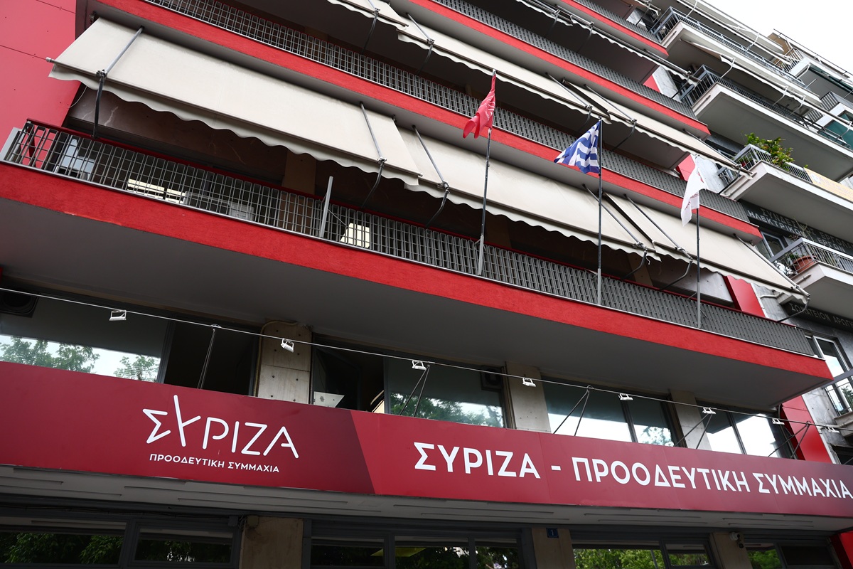 Πολιτική Γραμματεία του ΣΥΡΙΖΑ: Εγκρίθηκε η εισήγηση του Σωκράτη Φάμελλου